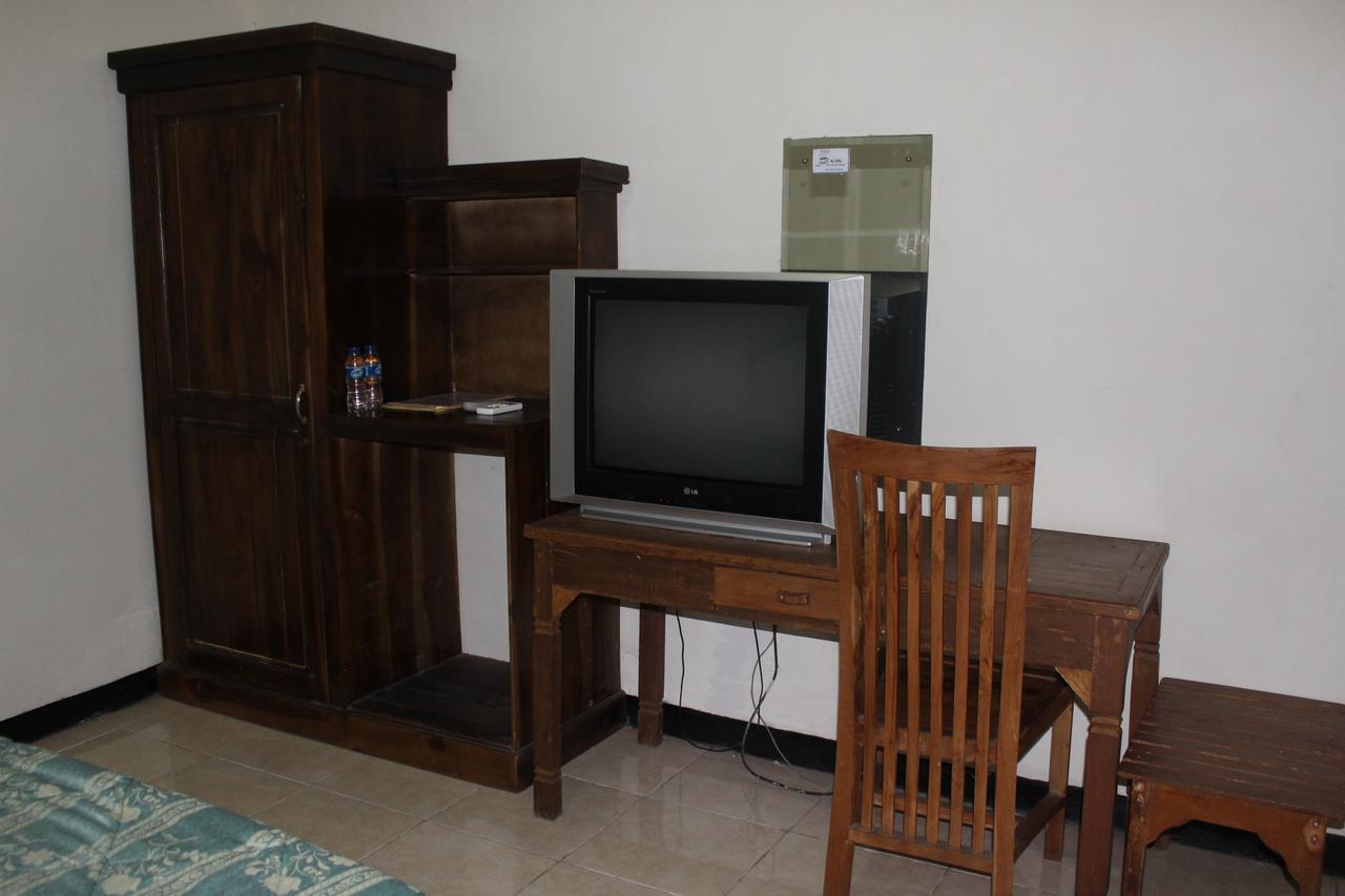 Sinar Bintang Hotel Cepu Exterior foto
